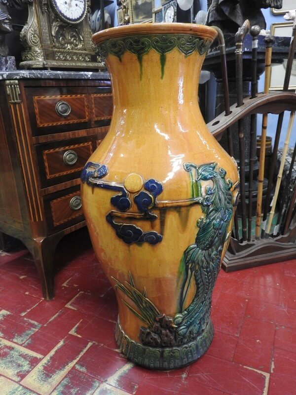 Grande vaso terracotta invetriata con fenice Cina epoca XX secolo