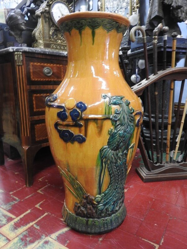 Grande vaso terracotta invetriata con fenice Cina epoca XX secolo